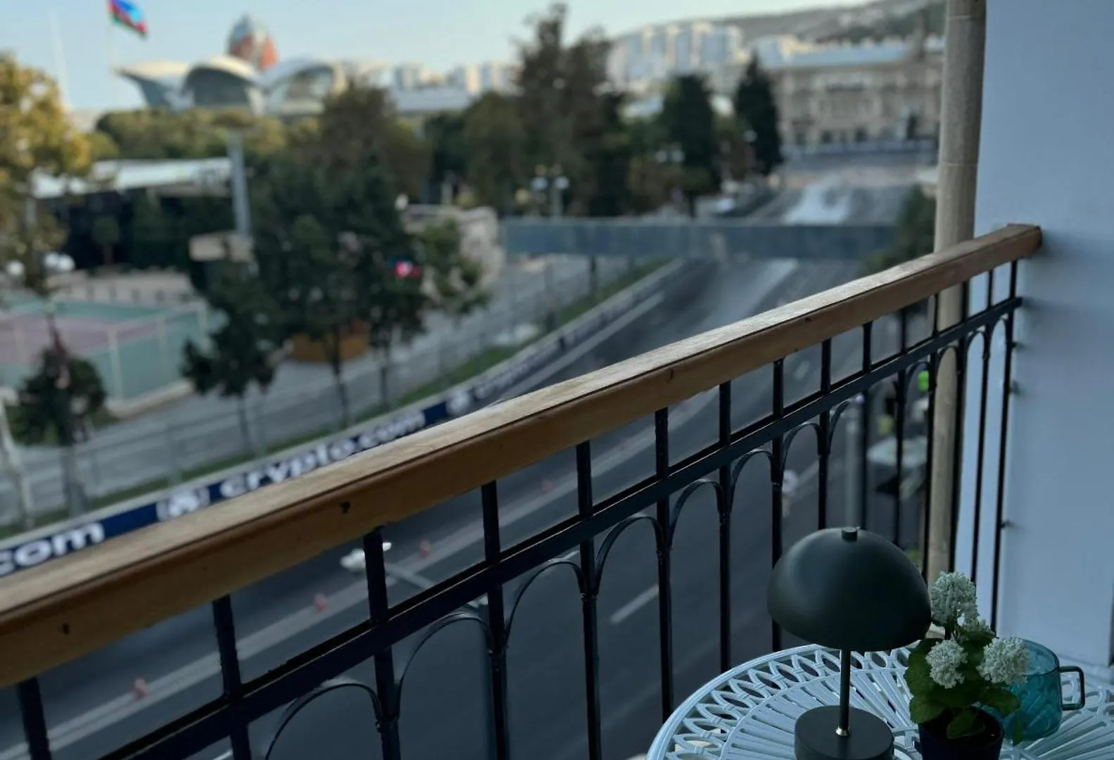 F1 First Lane Sea View Apartment Baku