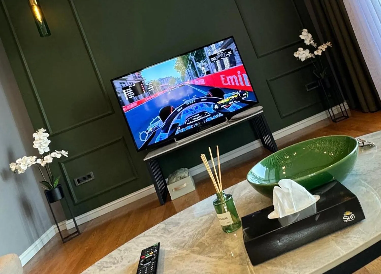 F1 First Lane Sea View Apartment Baku